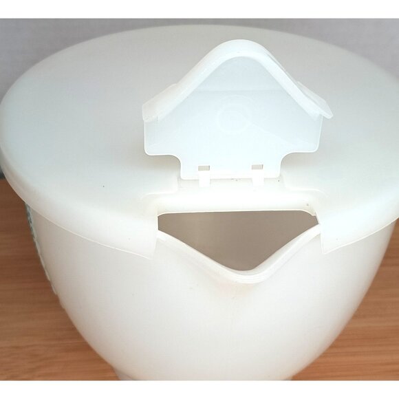 VTG Tupperware 4 Cup 32oz 1 Liter Mix N Store Measuring Batter Bowl w/ Lid 1288 - Picture 5 of 15